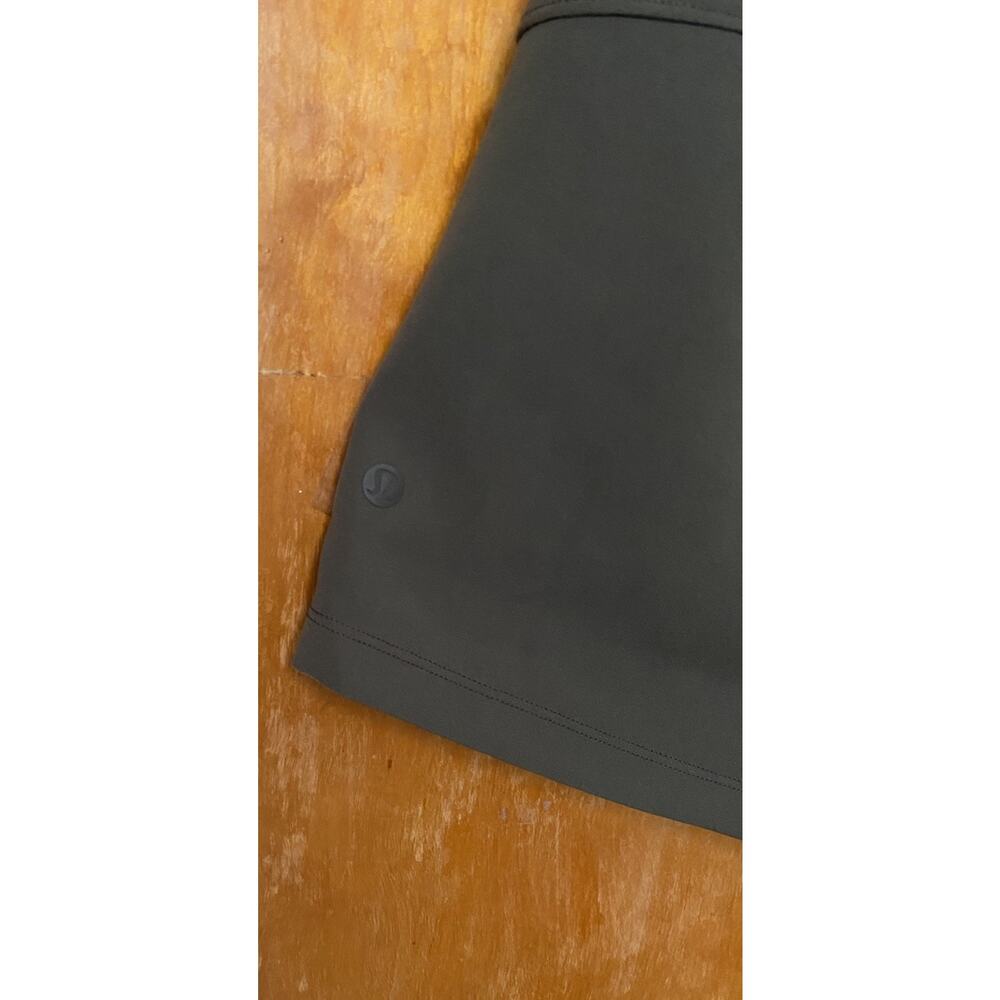 Lululemon On The Fly Drawstring Shorts Running Dark Olive Green Pull On Size 6 - Picture 4 of 5